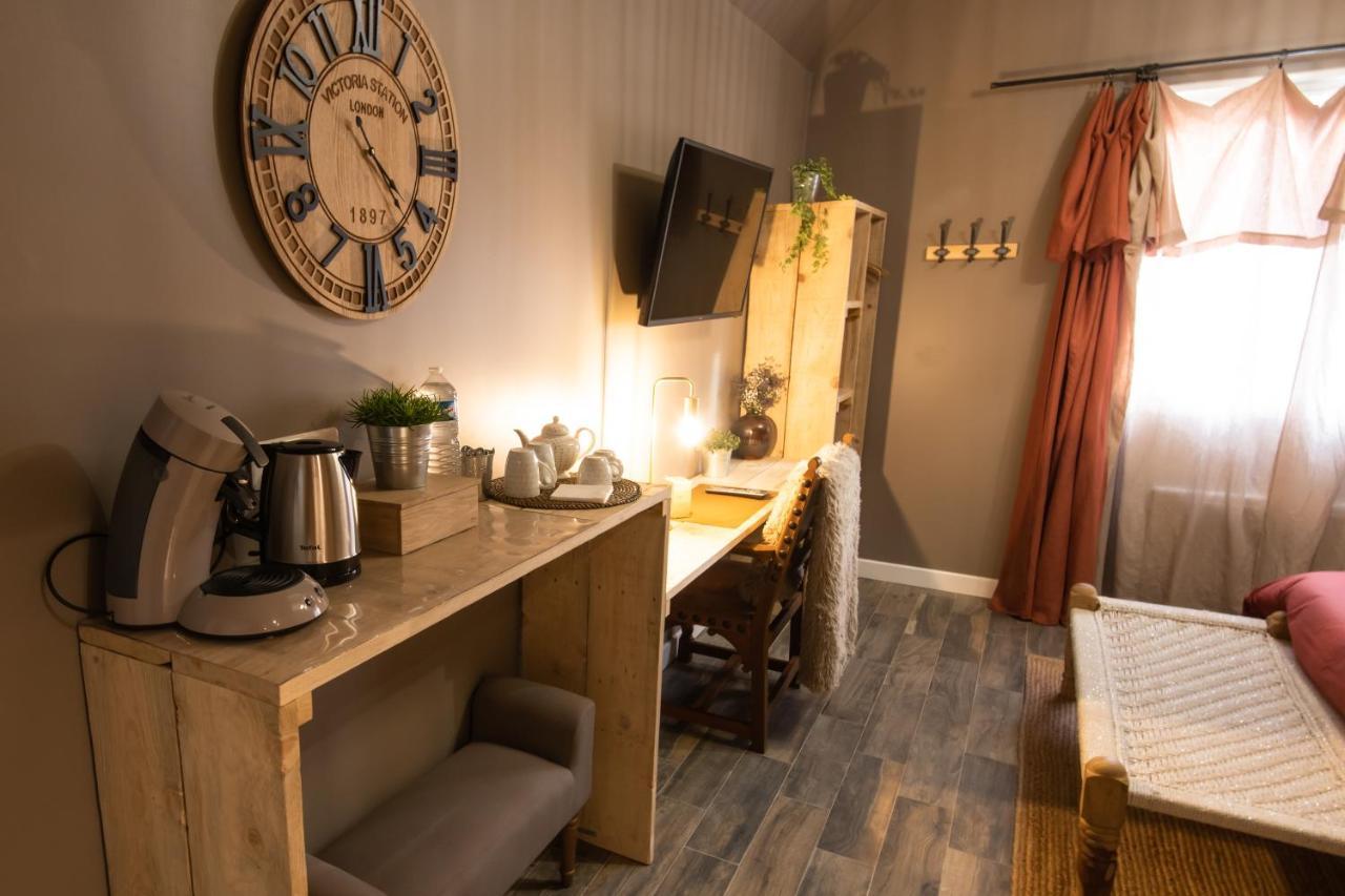 J&J Room - Hebergement D'Exception Pres De Provins! Le Bas Courton Ngoại thất bức ảnh